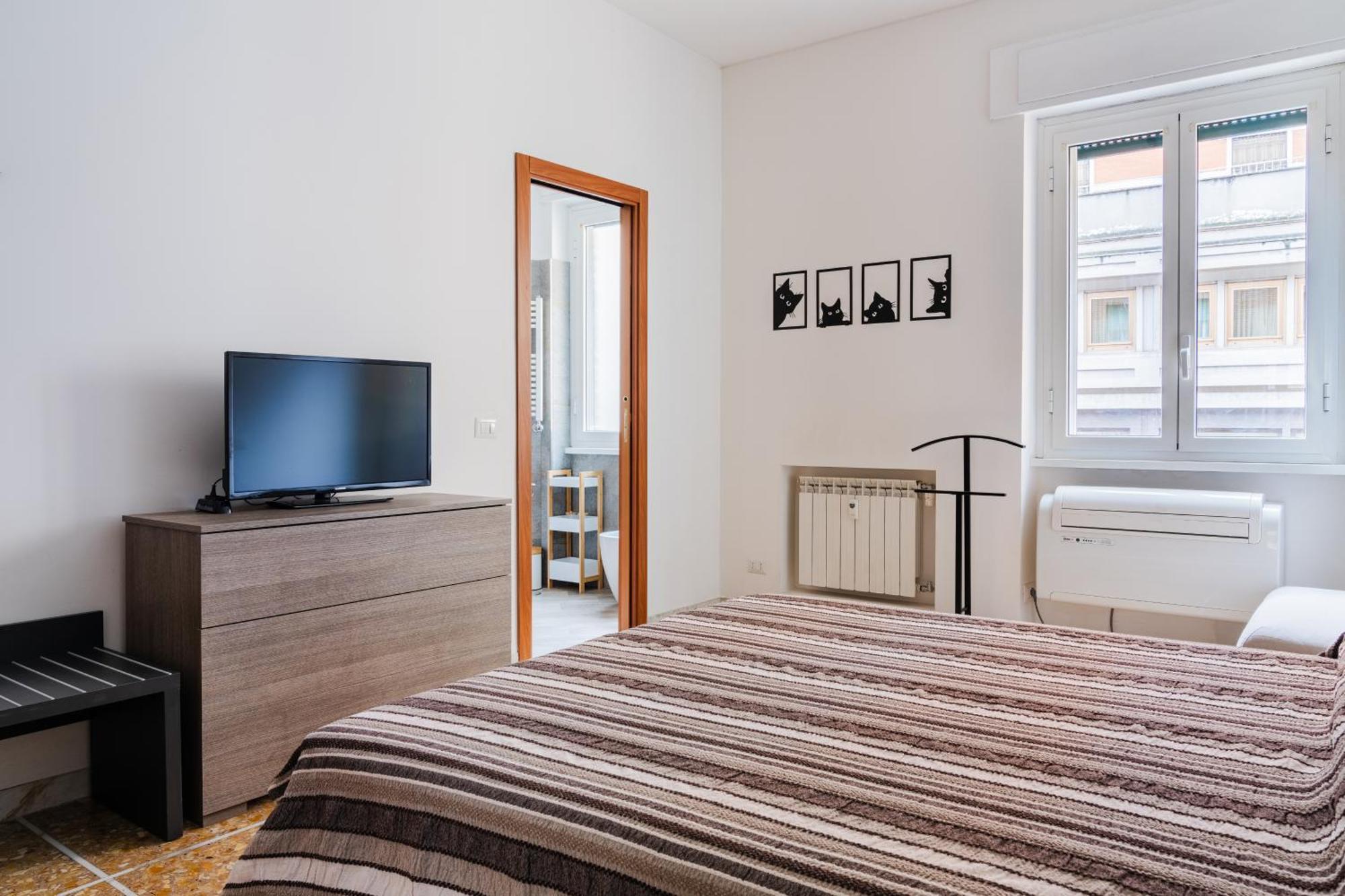Fun Apartment *
